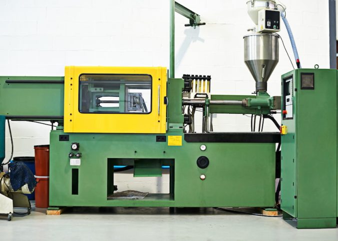 Como aumentar a produtividade em 40% com a máquina injetora de termoplásticos certa